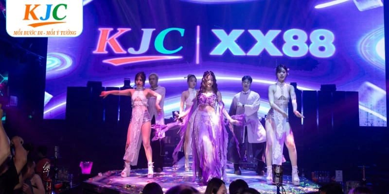 Đêm nhạc bùng nổ để lại ấn tượng sâu sắc