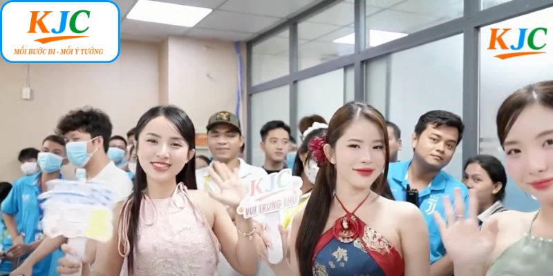 Mùa Trung Thu 2025 - Niềm Vui Trọn Vẹn Tại Liên Minh KJC